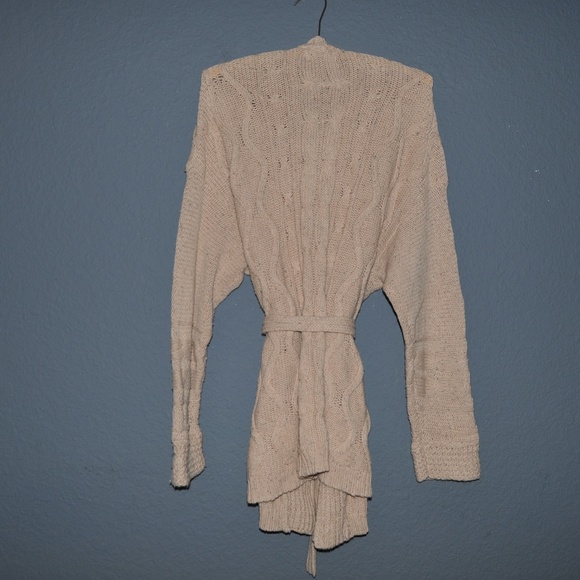 New UNIVERSAL THREAD Wrap Cardigan Sweater NWT H1 - Picture 5 of 8